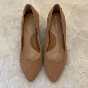 Taryn Rose, nude pumps, size 8.5